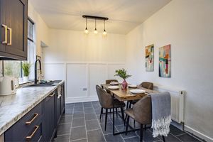 Photo 11- click for photo gallery